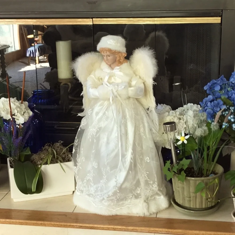 Beautiful Snow Angel approx 26 inches tall. Used only 1 Christmas. Very good. - Picture 2 of 3